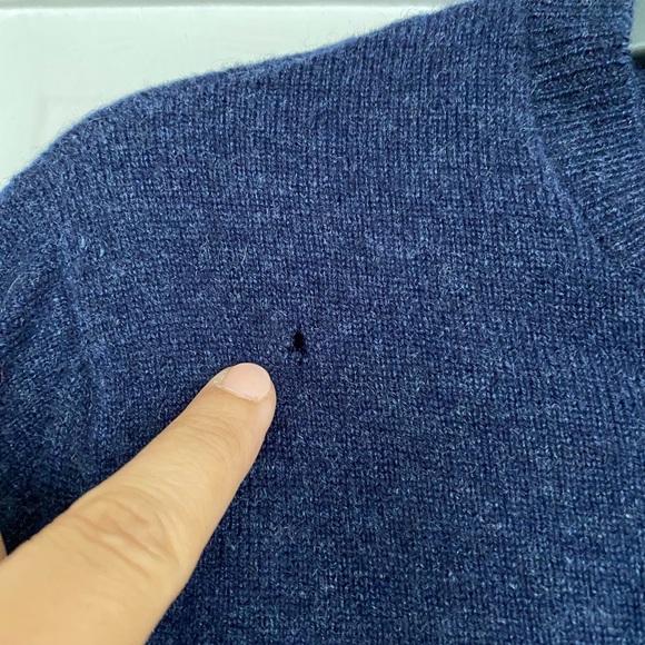 QUEENE AND BELLE 100% CASHMERE NAVY BLUE SWEATER FEMININ Large - Picture 10 of 10